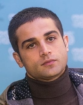 آرمان درویش