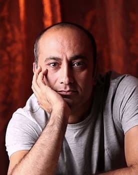 عارف لرستانی