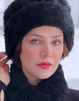 زهرا فراهانی