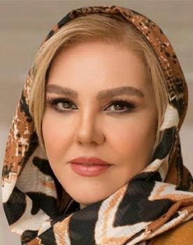 افسانه چهره آزاد